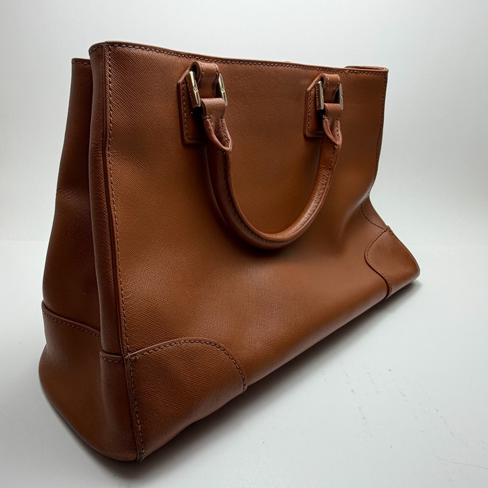 Tory Burch Tan Leather Satchel with Logo Medallion - Picture 6 of 11